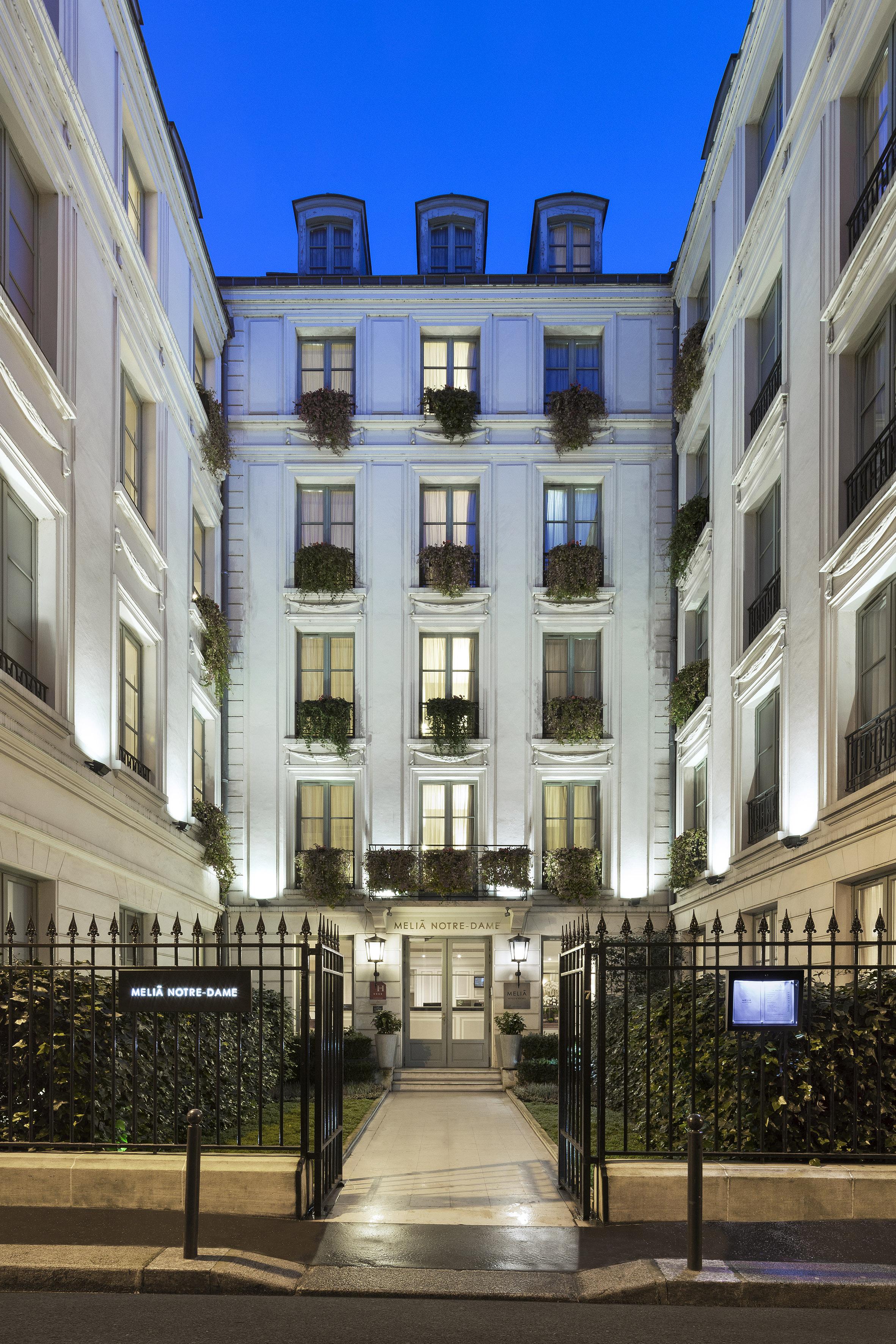 Hotel Maison Colbert Member Of Melia Collection Paris Exterior foto